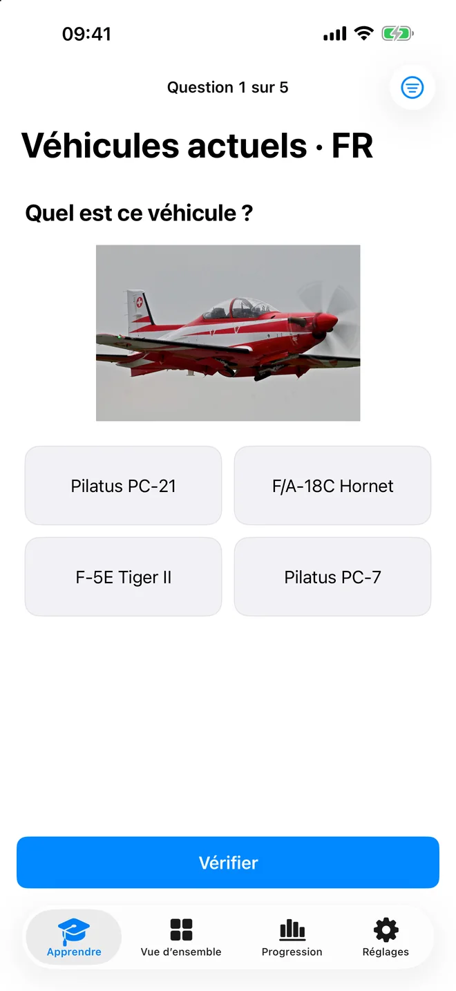 Le quiz en français montre un Pilatus PC-21 avec quatre réponses.